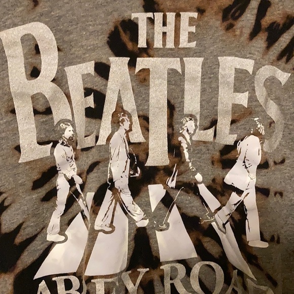 5/$20💖The Beatles 🍏 Fringe bleach dyed crop top - Picture 2 of 6